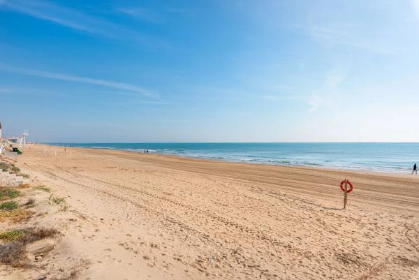 Casa independiente en avenida de la Libertad, 89
