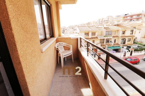 Piso en puerta del Cairo, 2