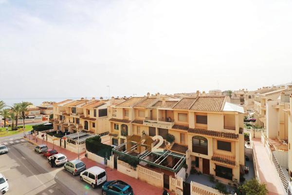 Piso en puerta del Cairo, 2