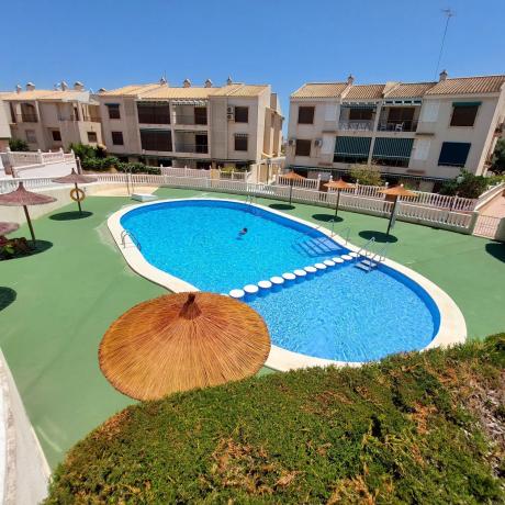 Chalet adosado en avenida de Cervantes s/n