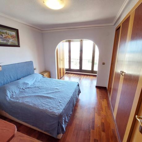 Chalet adosado en avenida de Cervantes s/n