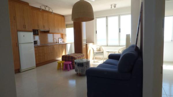 Piso en avenida Europa, 11