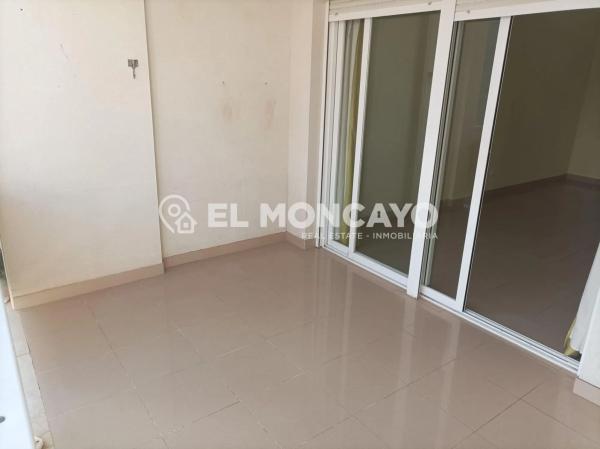 Piso en avenida del Puerto