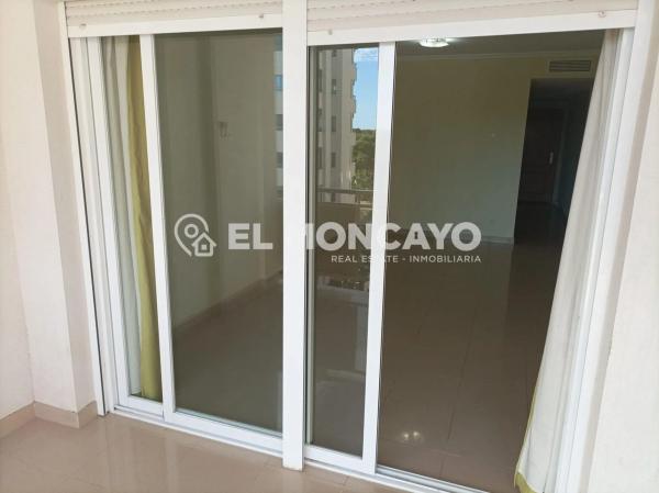 Piso en avenida del Puerto