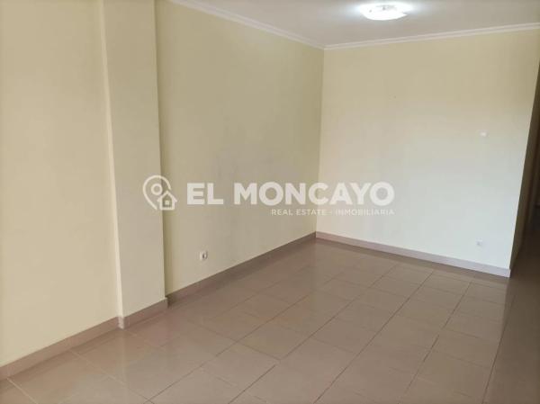 Piso en avenida del Puerto