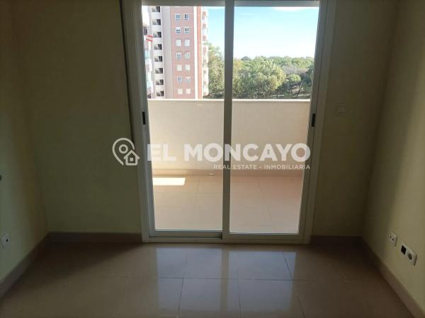 Piso en avenida del Puerto