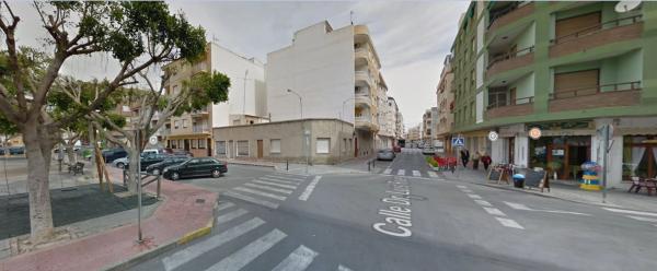 Chalet en calle les Vinyes, 11