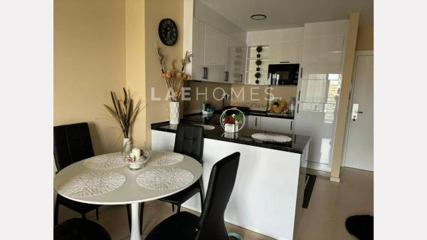 Piso en avenida del Puerto, 1