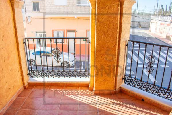 Casa independiente en calle del Sol, 32