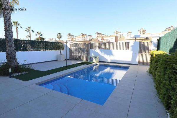 Chalet en Urbanizaciones