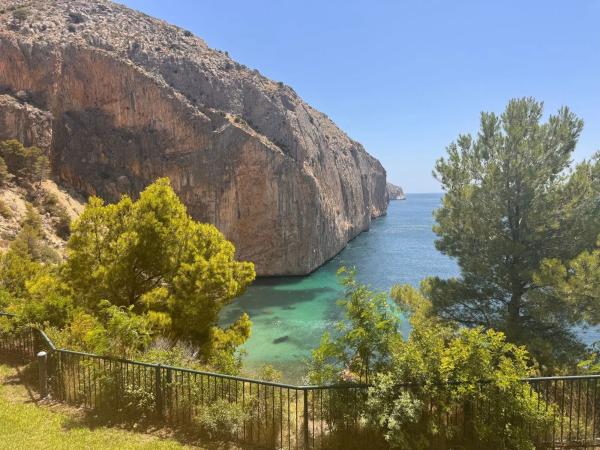 Piso en ronda del Atardecer, 11 -35