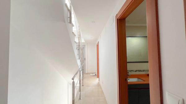 Chalet pareado en calle Sorell, 8