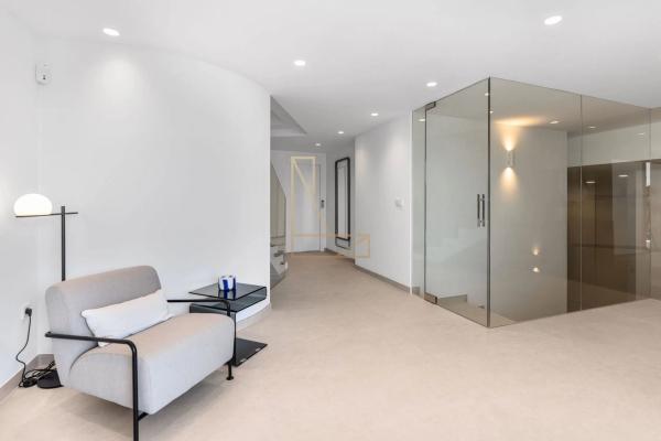 Casa independiente en calle Peñas Rojas