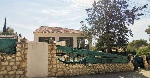 Casa independiente en calle las Brisas