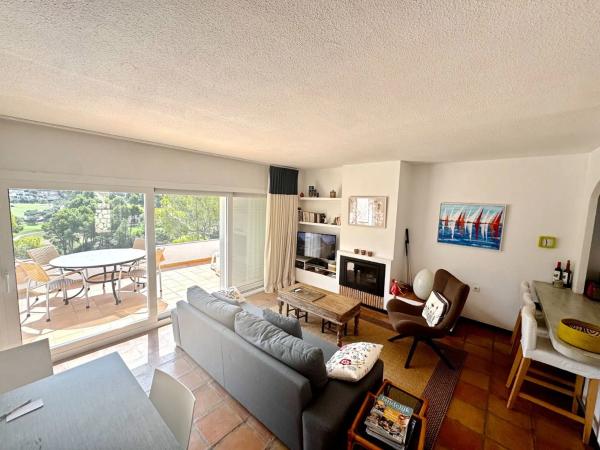 Piso en avenida Principal