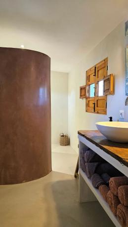 Finca rústica en plaza iglesia, 2