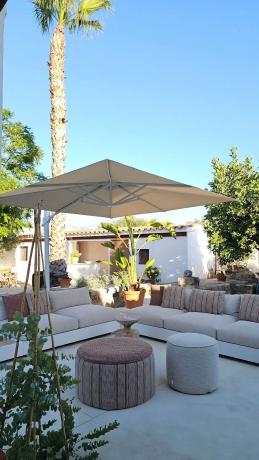 Finca rústica en plaza iglesia, 2