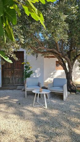 Finca rústica en plaza iglesia, 2