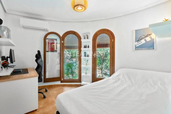 Casa independiente en calle Costa Dorada, 19