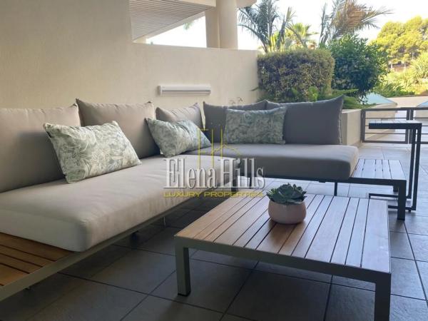 Piso en ronda de la Marina, 20