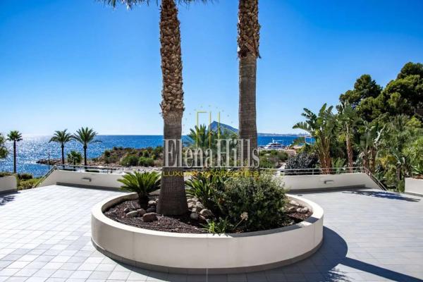 Piso en ronda de la Marina, 20