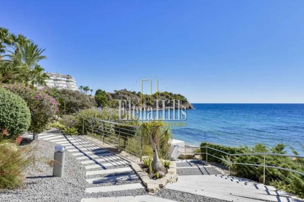 Piso en ronda de la Marina, 20