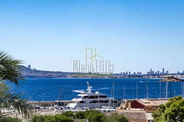 Piso en ronda de la Marina, 20