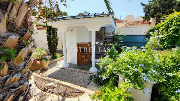 Casa independiente en calle la Tórtola