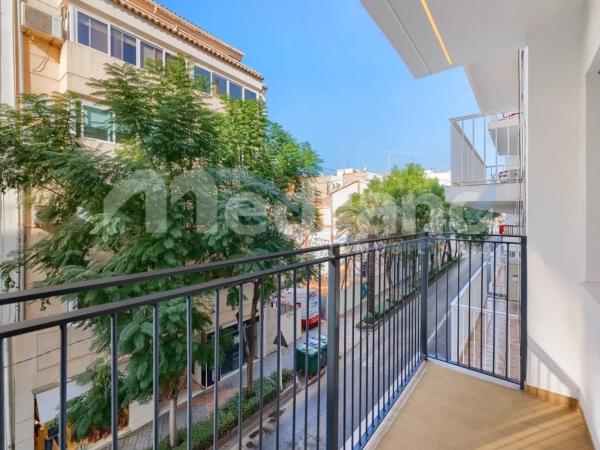 Piso en paseo del Mediterrani, 16