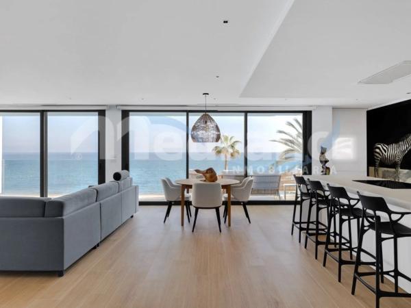 Piso en paseo del Mediterrani, 16