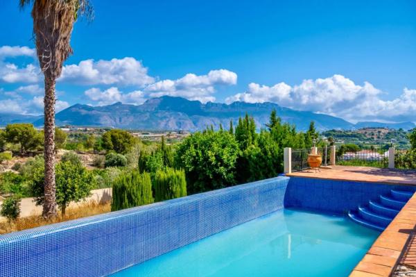 Casa independiente en Partida el Planet