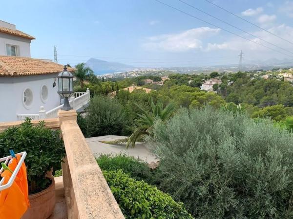 Casa independiente en calle la Guatla