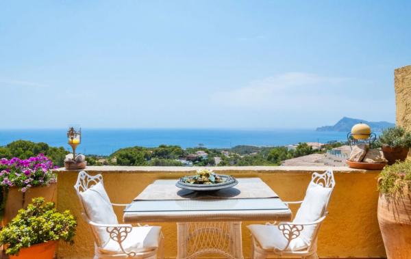 Piso en calle Costa Dorada, 23