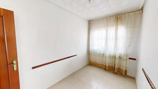 Casa independiente en calle del Mestre Músic Bretón