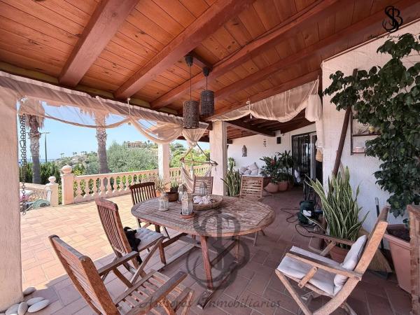 Casa independiente en calle Copenhaghen