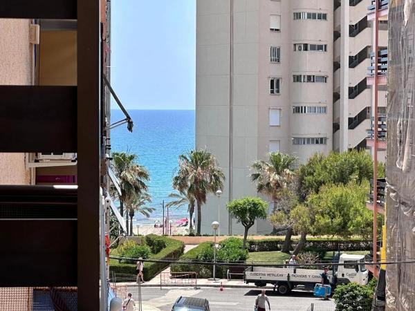 Piso en calle el Pinós, 1