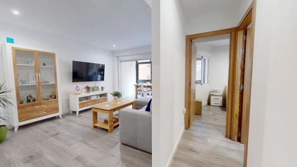 Piso en calle el Pinós