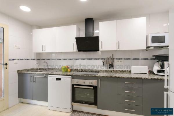 Chalet pareado en calle Pla de l'Amerador, 11