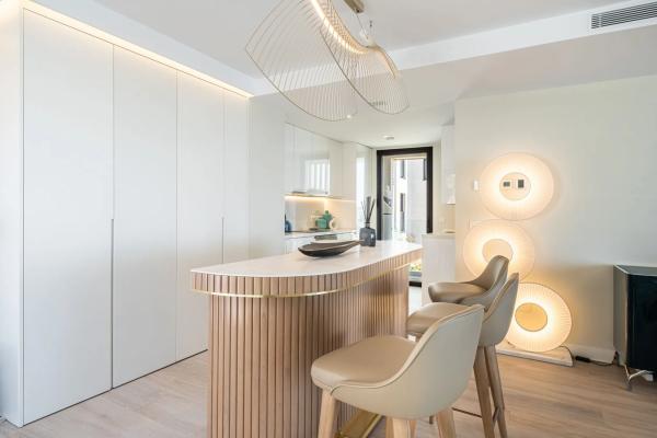 Piso en calle de Sorolla, 5