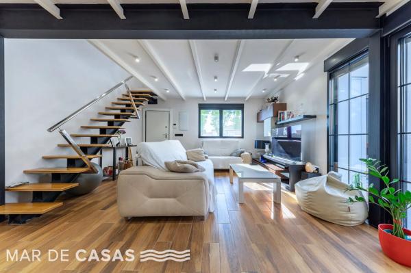 Chalet adosado en avenida del Vincle