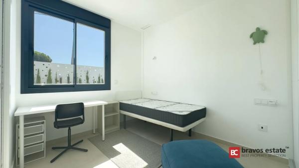 Casa independiente en calle de Santamaria