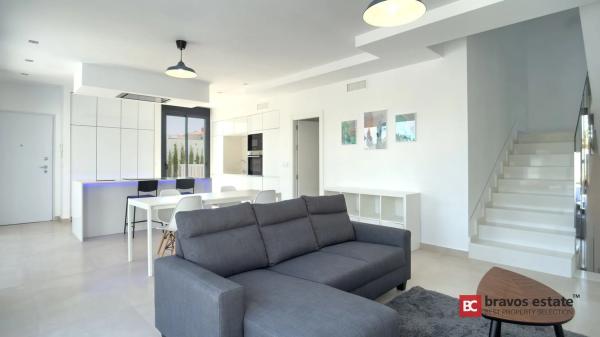 Casa independiente en calle de Santamaria