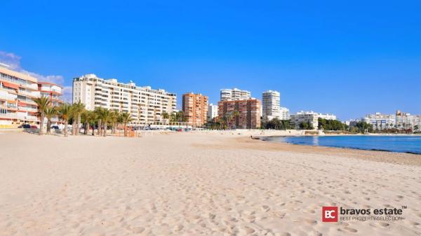 Casa independiente en calle de Santamaria