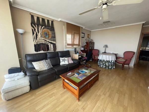 Piso en calle Hisenda de l'Administrador