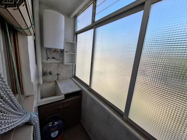 Piso en avenida d'Alcoi