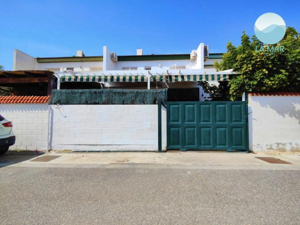 Chalet adosado en camino Reial de la Vila Joiosa