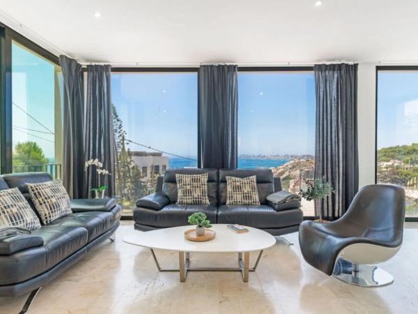 Casa independiente en calle de Bélgica, 38 -46