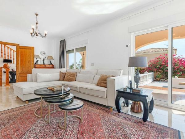 Casa independiente en calle de Italia, 3