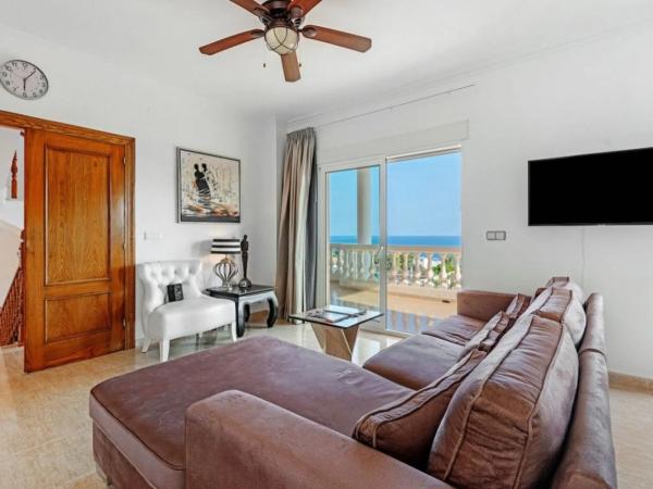 Casa independiente en calle de Italia, 3