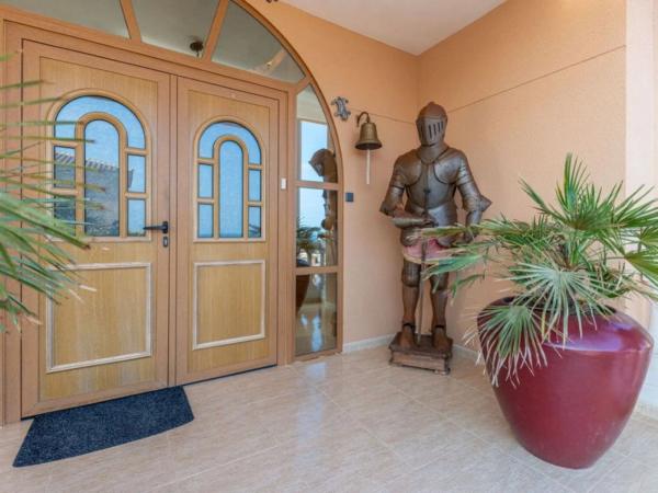 Casa independiente en calle de Italia, 3